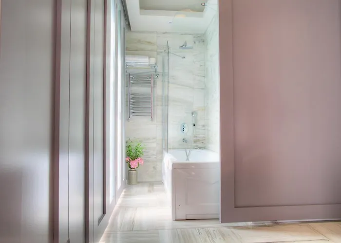 Selection Premium 4*